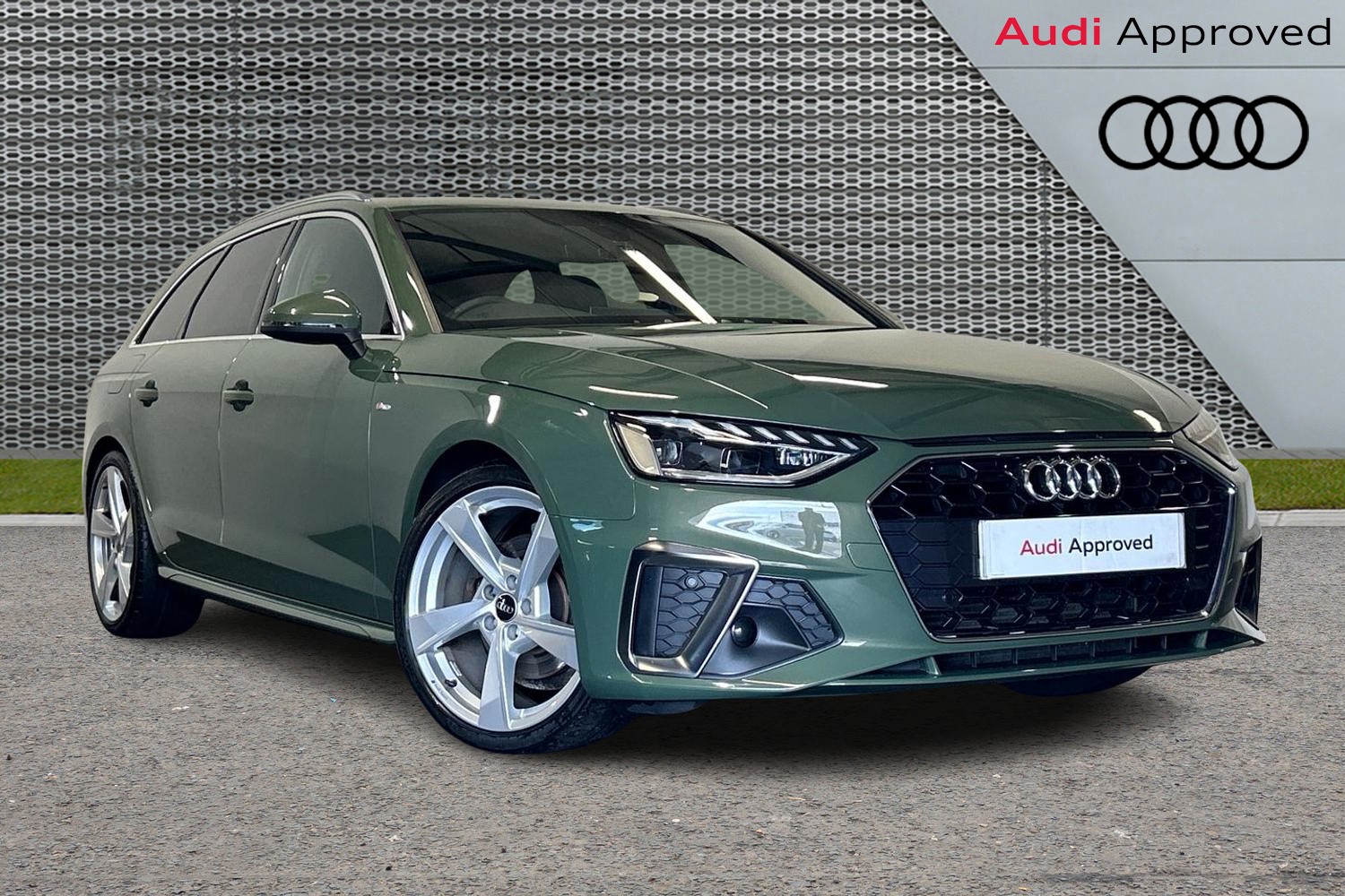 Main listing image - Audi A4