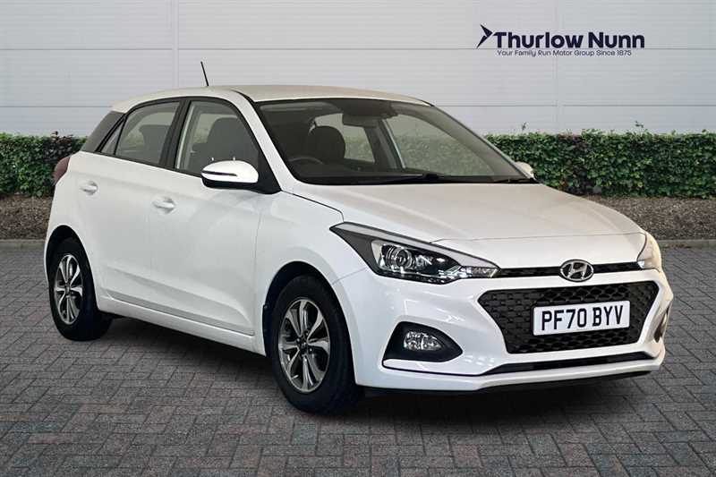 Main listing image - Hyundai i20