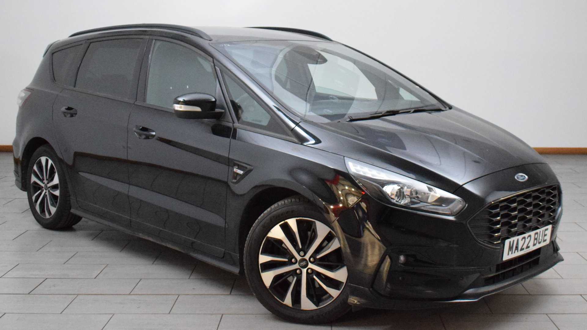 Main listing image - Ford S-MAX