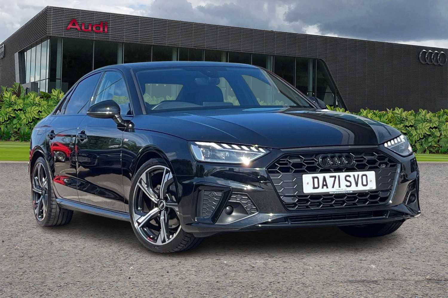 Main listing image - Audi A4