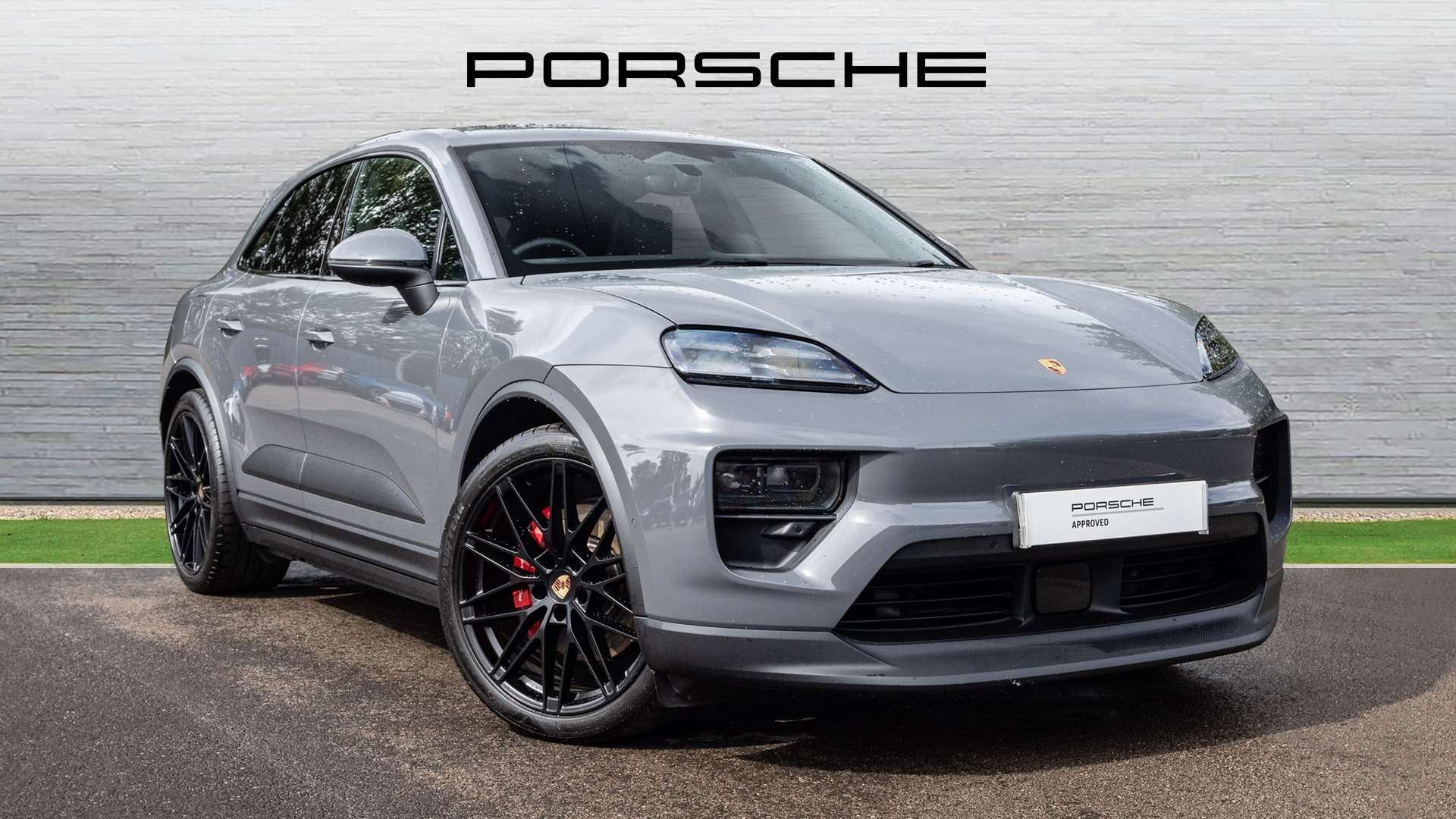 Main listing image - Porsche Macan