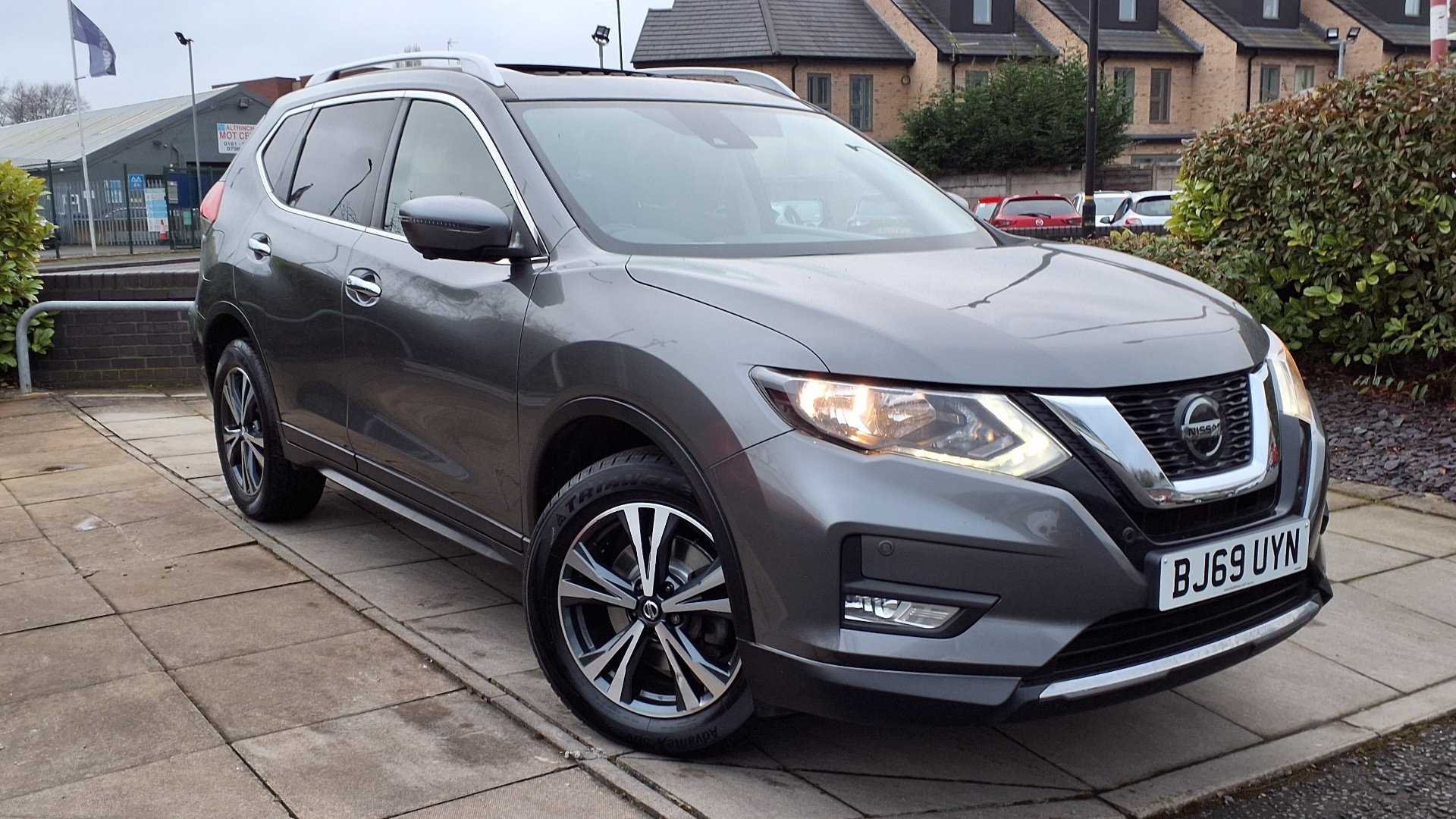 Main listing image - Nissan X-Trail