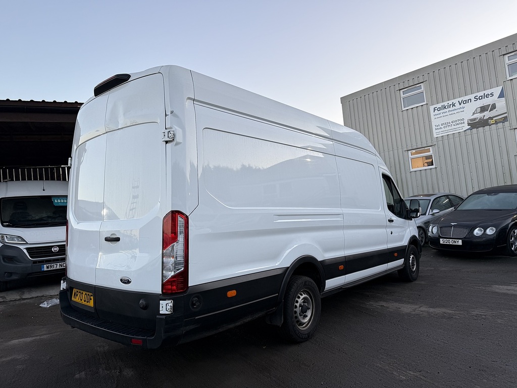 Main listing image - Ford Transit