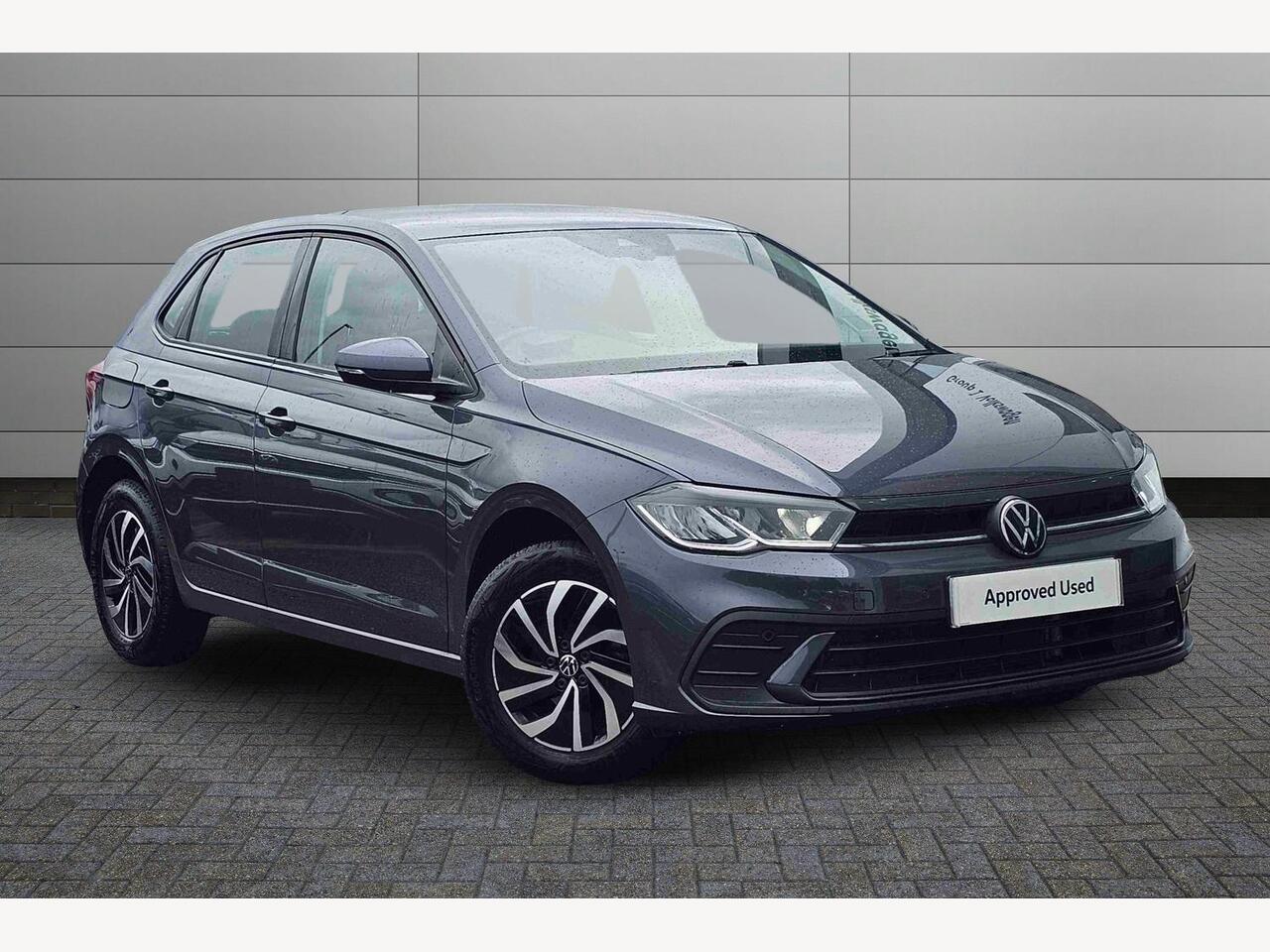 Main listing image - Volkswagen Polo
