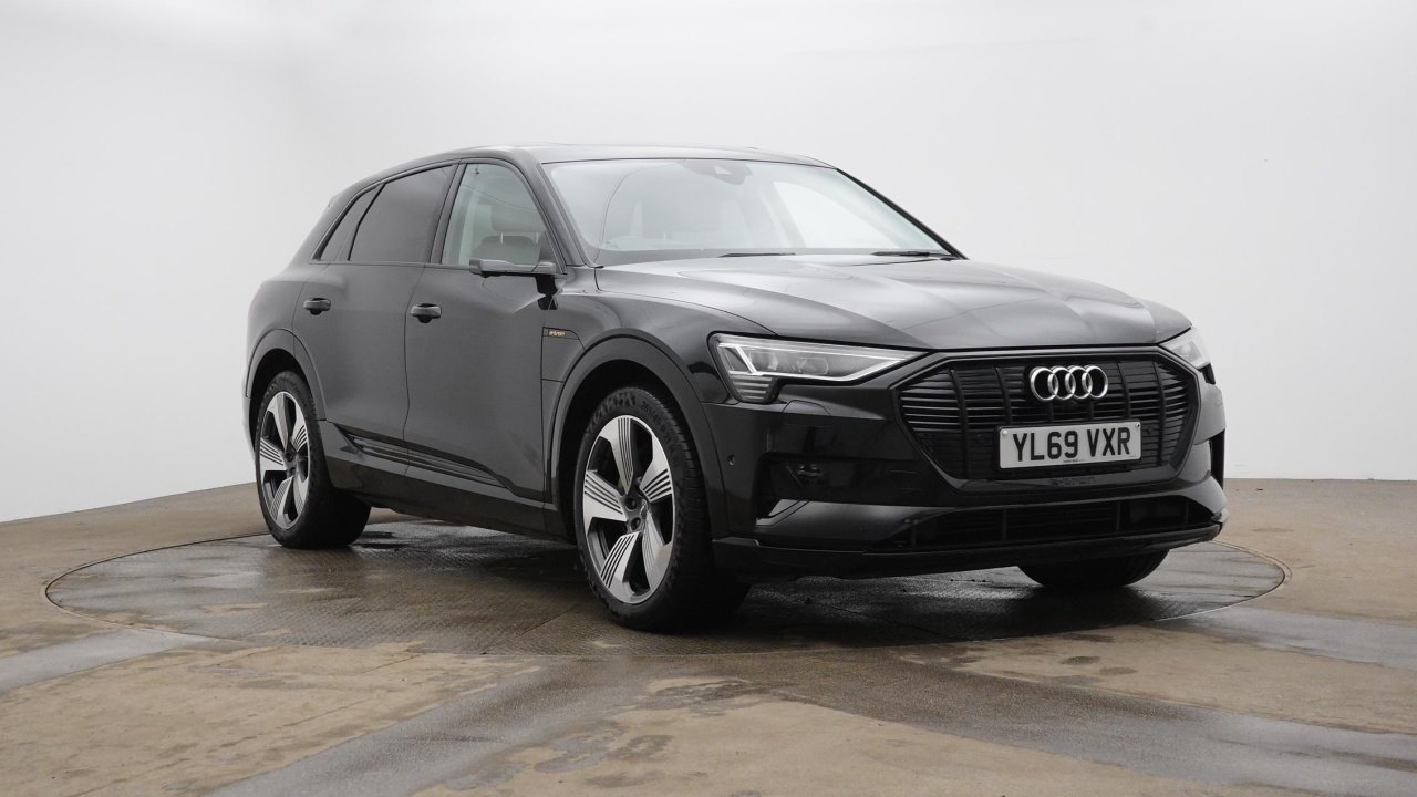 Main listing image - Audi e-tron