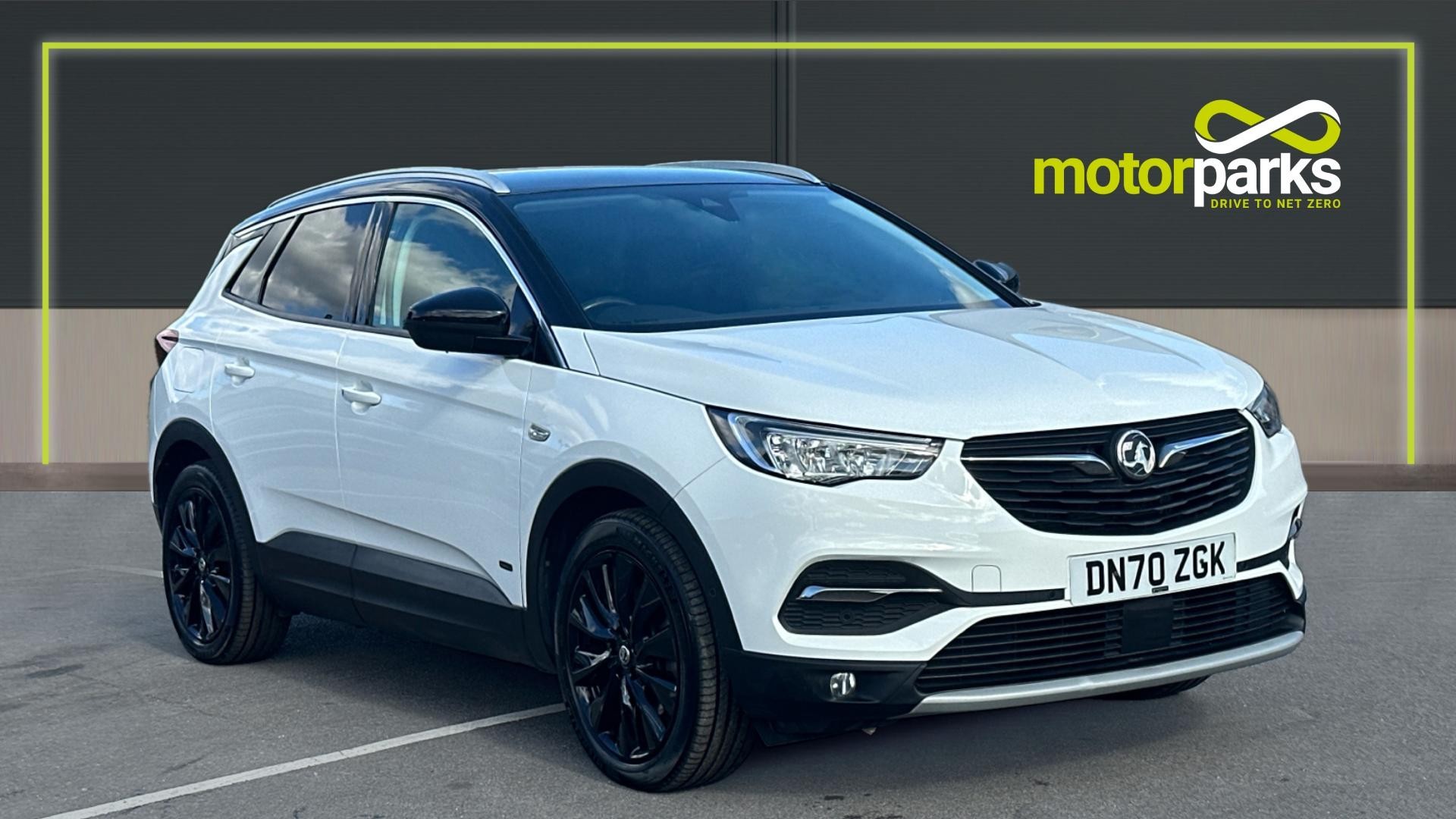 Main listing image - Vauxhall Grandland X