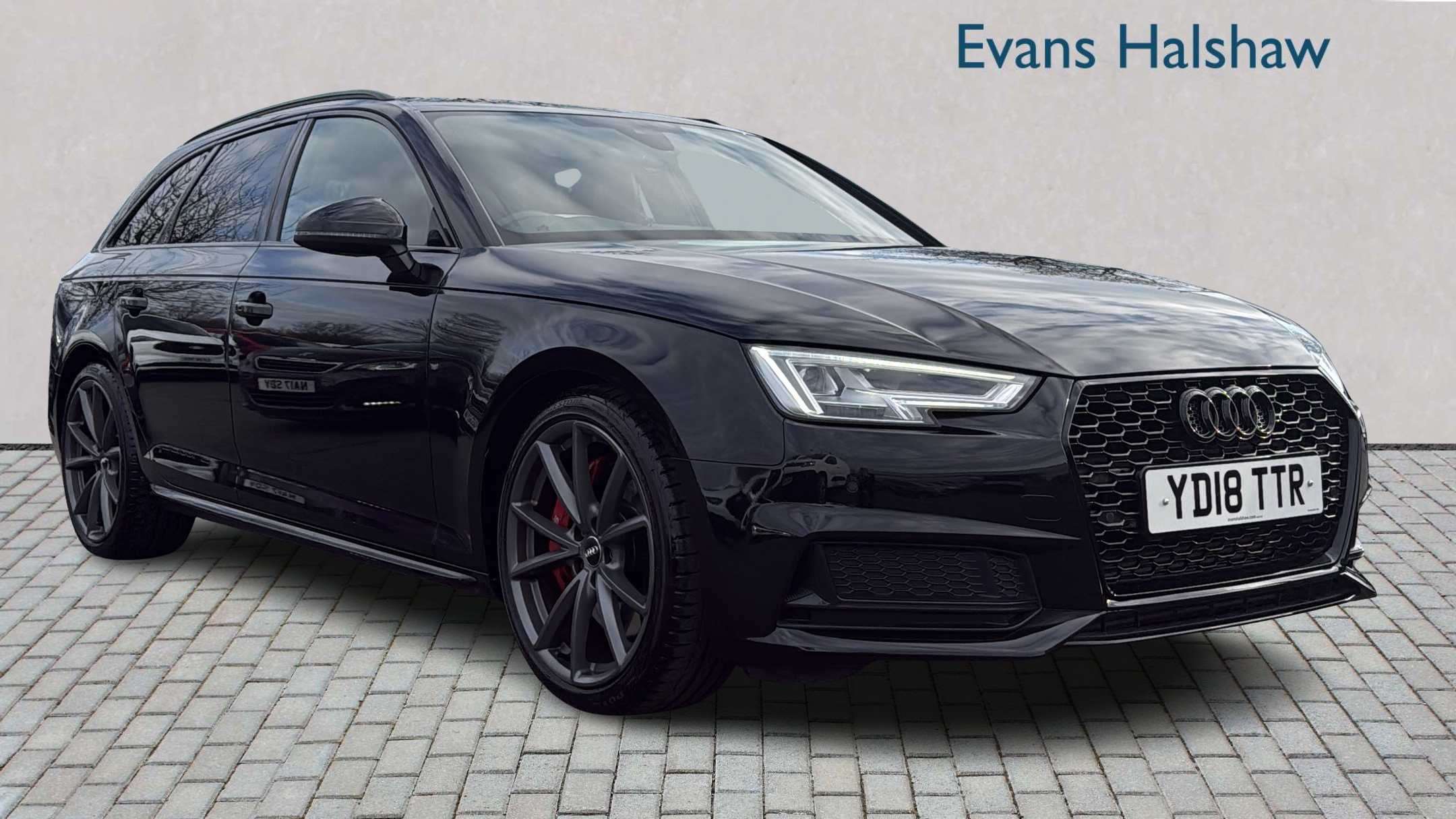 Main listing image - Audi S4