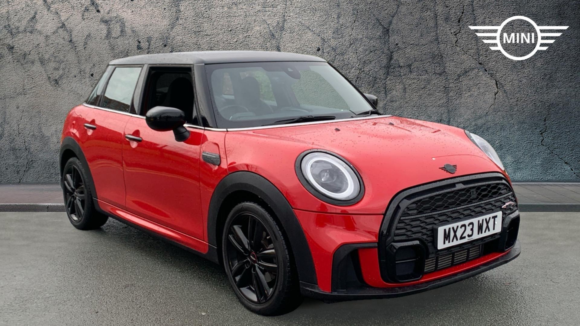 Main listing image - MINI Hatchback 5dr