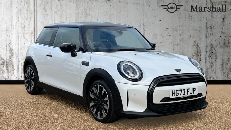 Main listing image - MINI Hatchback