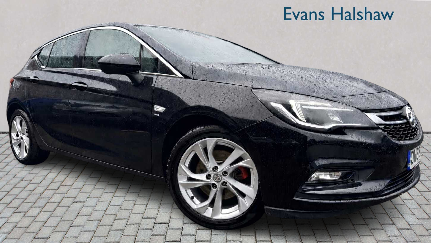 Main listing image - Vauxhall Astra