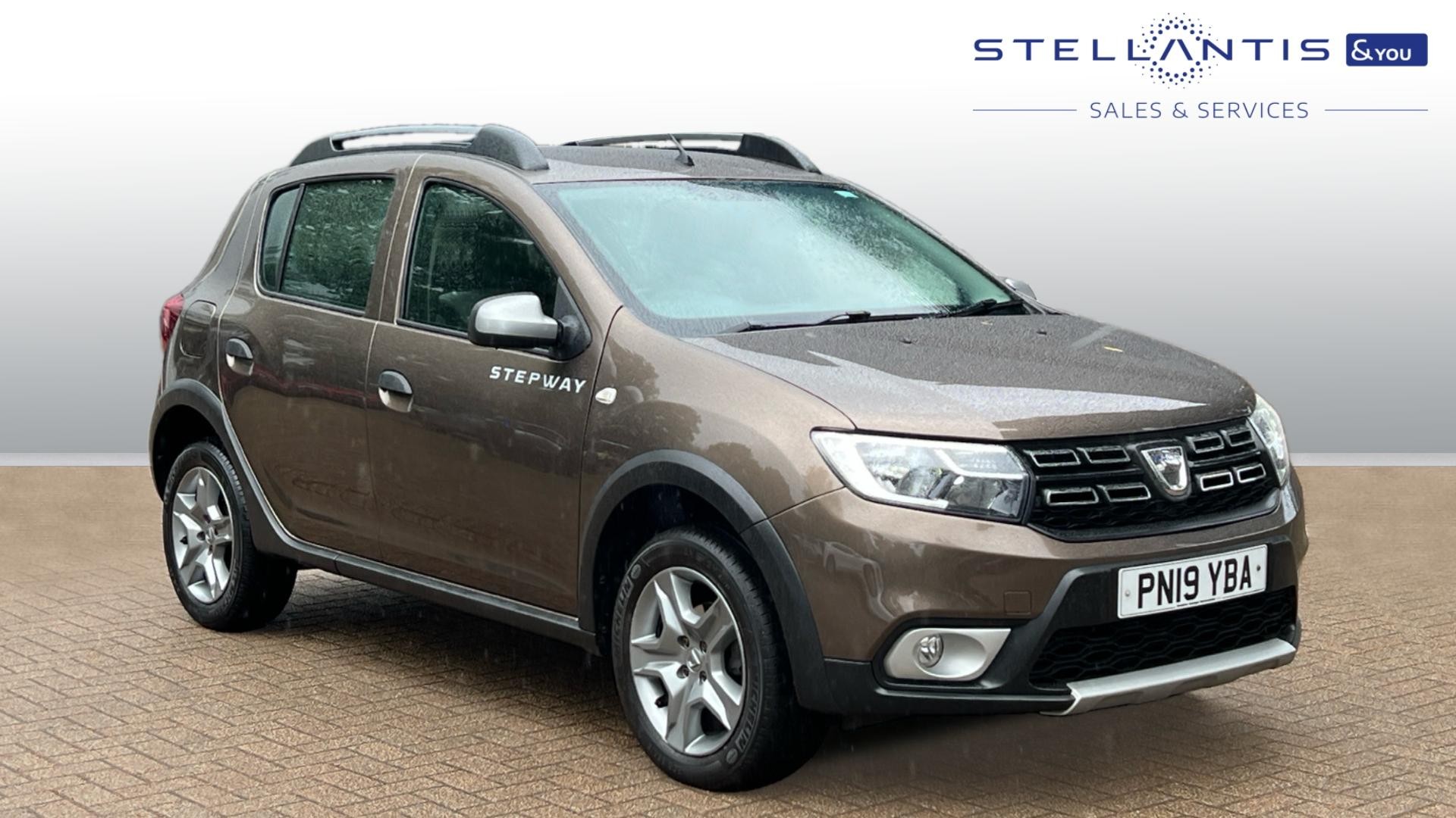 Main listing image - Dacia Sandero Stepway