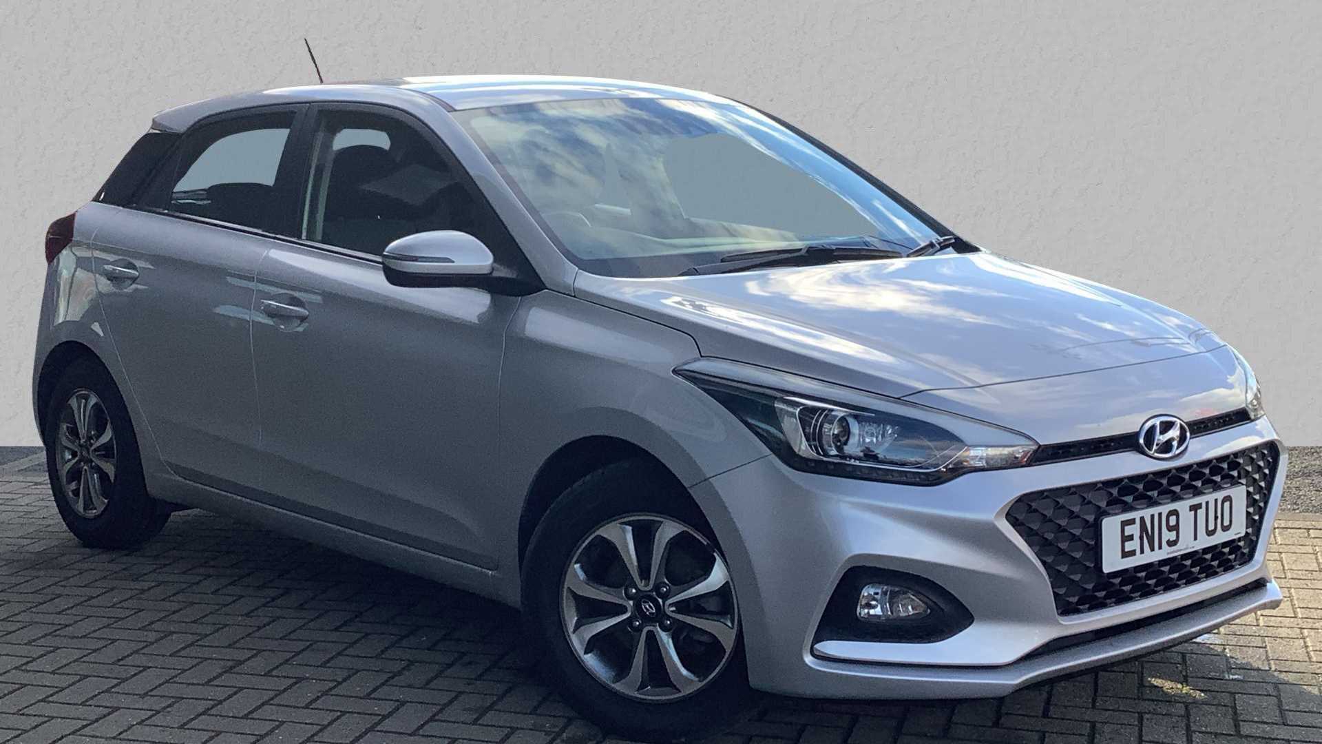 Main listing image - Hyundai i20