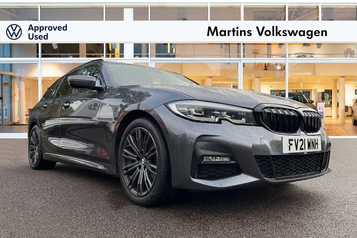 Main listing image - BMW 3 Series Touring