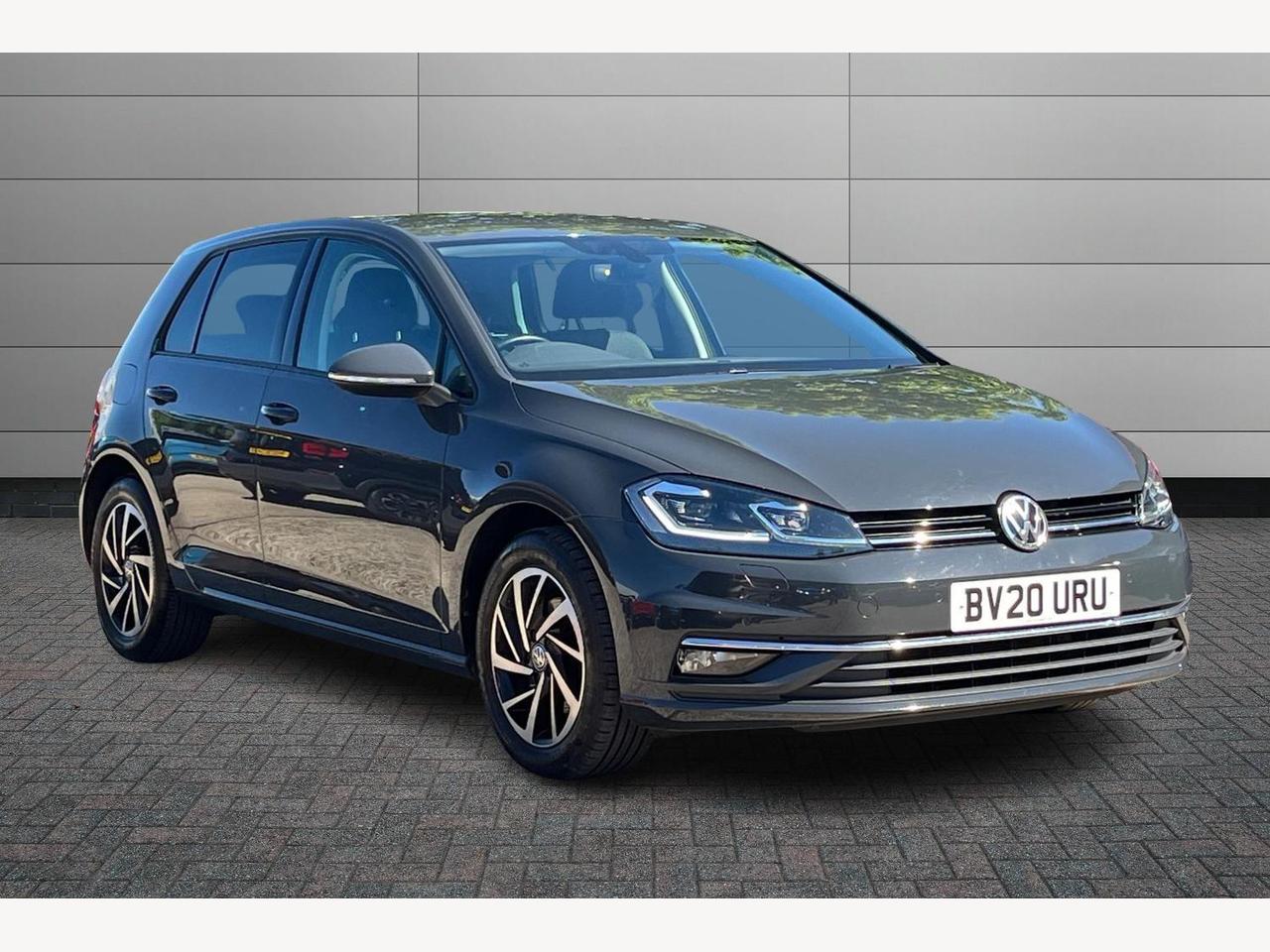 Main listing image - Volkswagen Golf