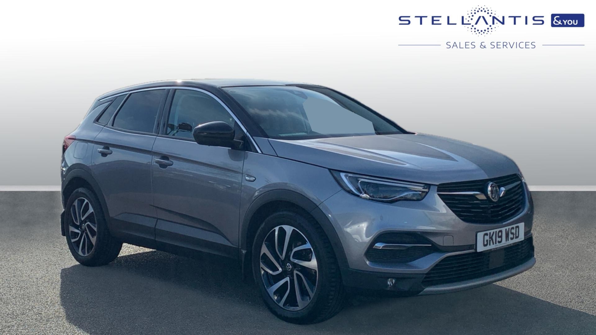 Main listing image - Vauxhall Grandland X