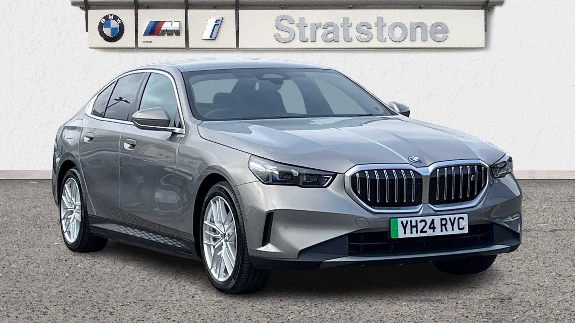 Main listing image - BMW i5