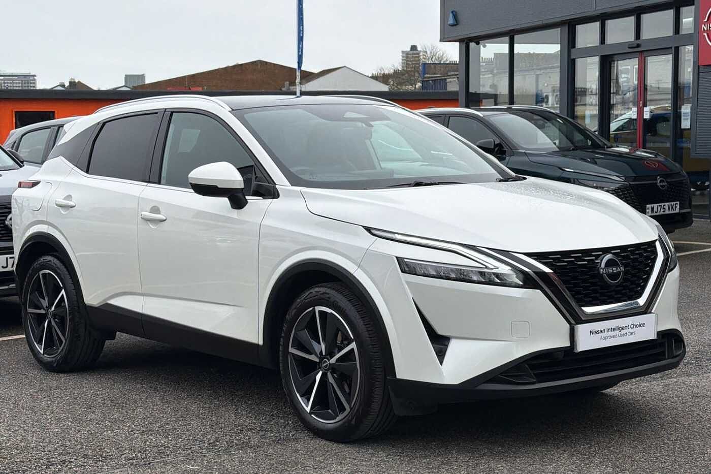 Main listing image - Nissan Qashqai