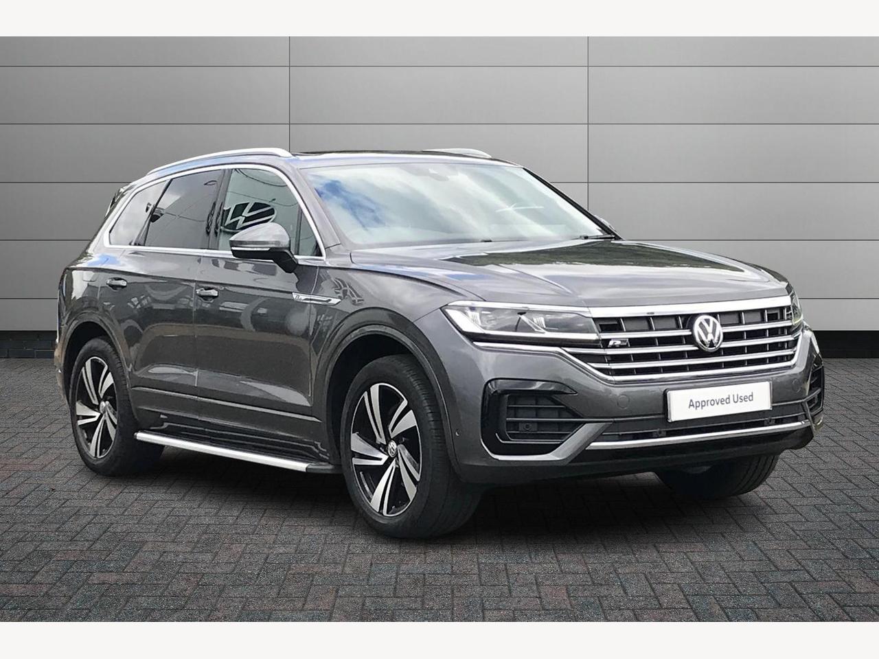 Main listing image - Volkswagen Touareg