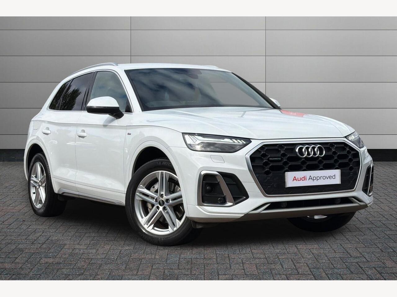 Main listing image - Audi Q5