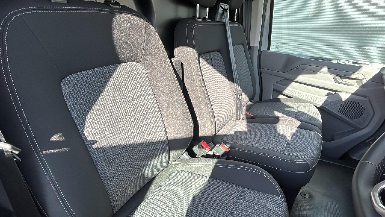 Main listing image - Volkswagen Transporter
