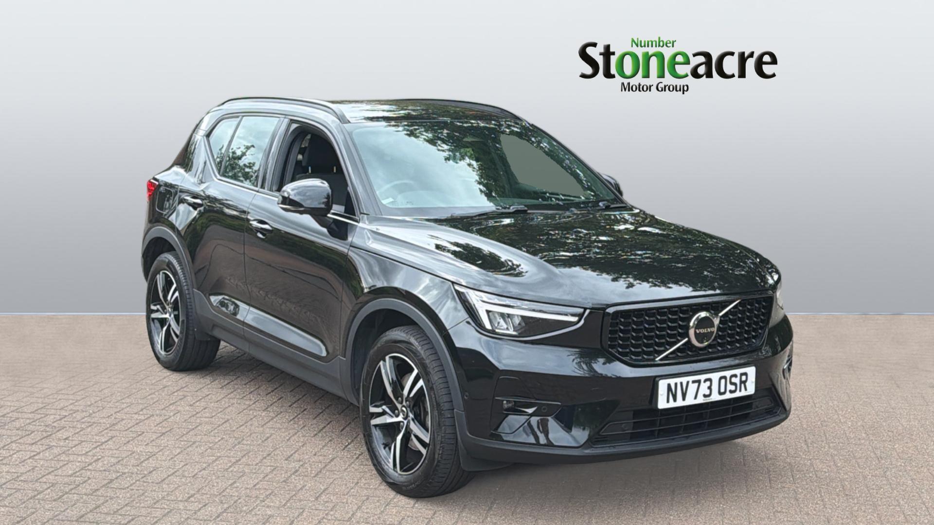 Main listing image - Volvo XC40