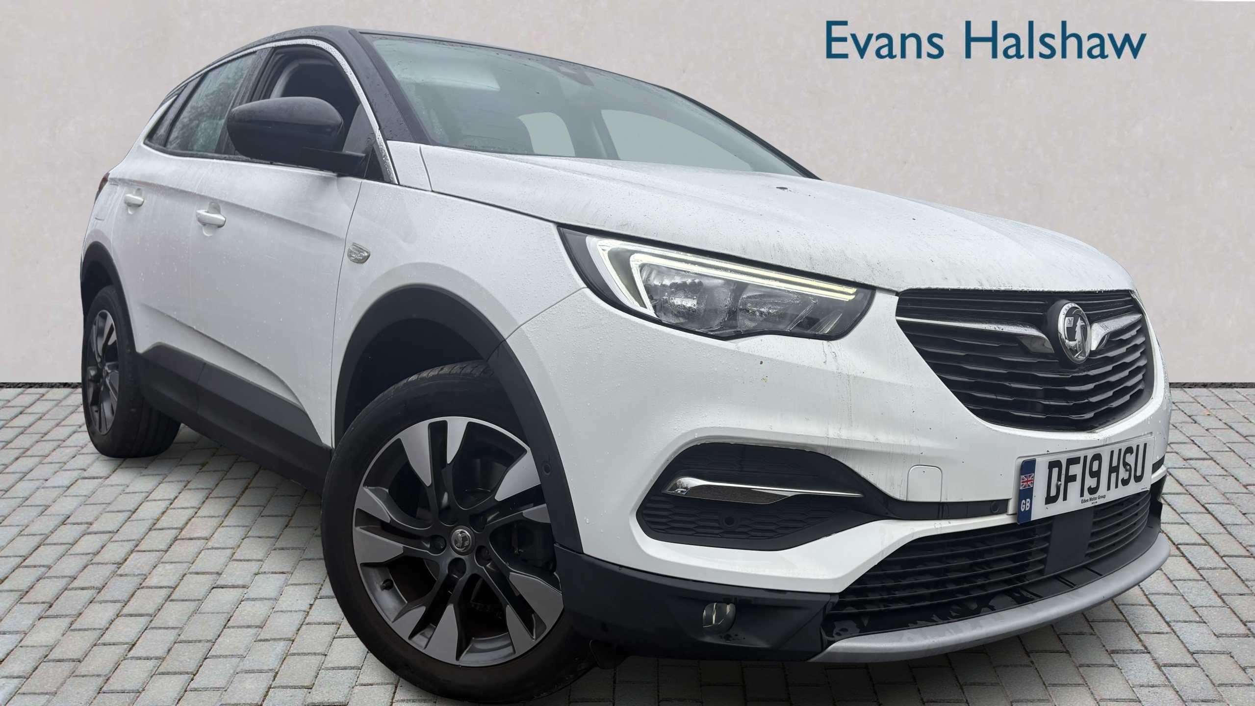 Main listing image - Vauxhall Grandland X