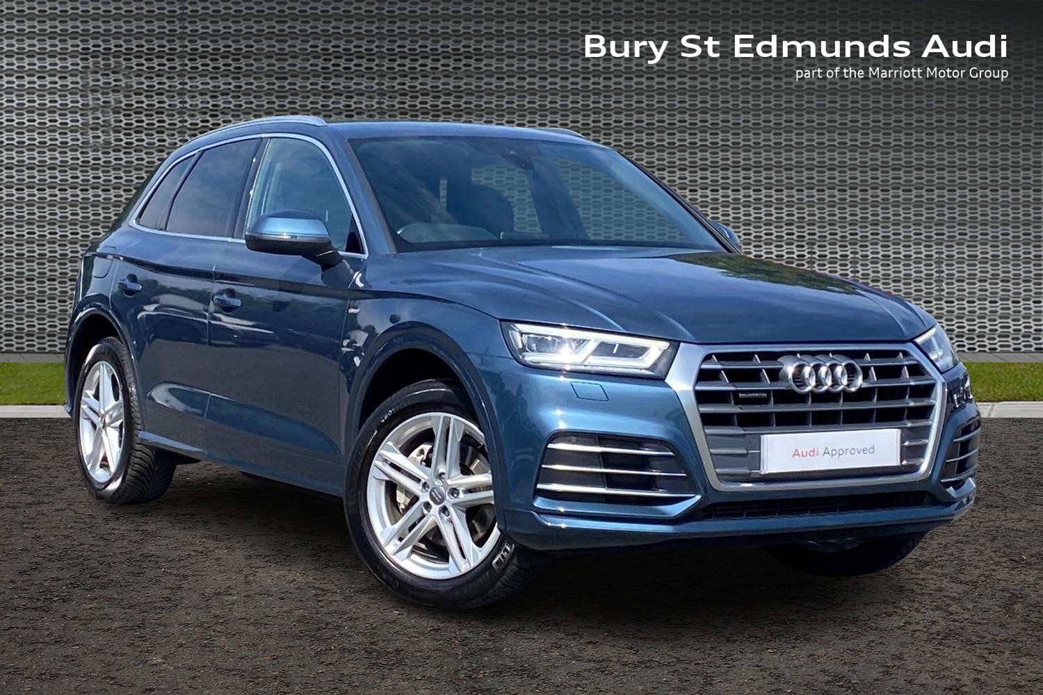 Main listing image - Audi Q5