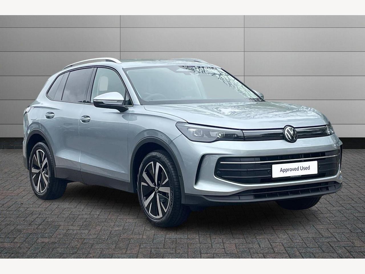 Main listing image - Volkswagen Tiguan