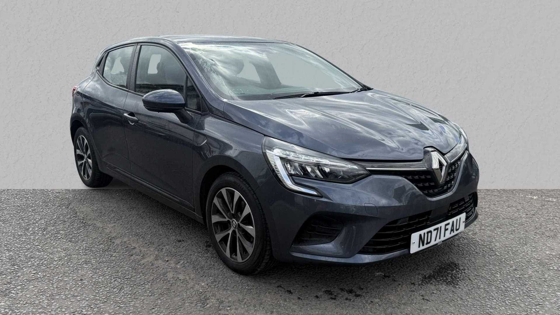 Main listing image - Renault Clio