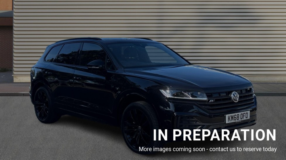 Main listing image - Volkswagen Touareg
