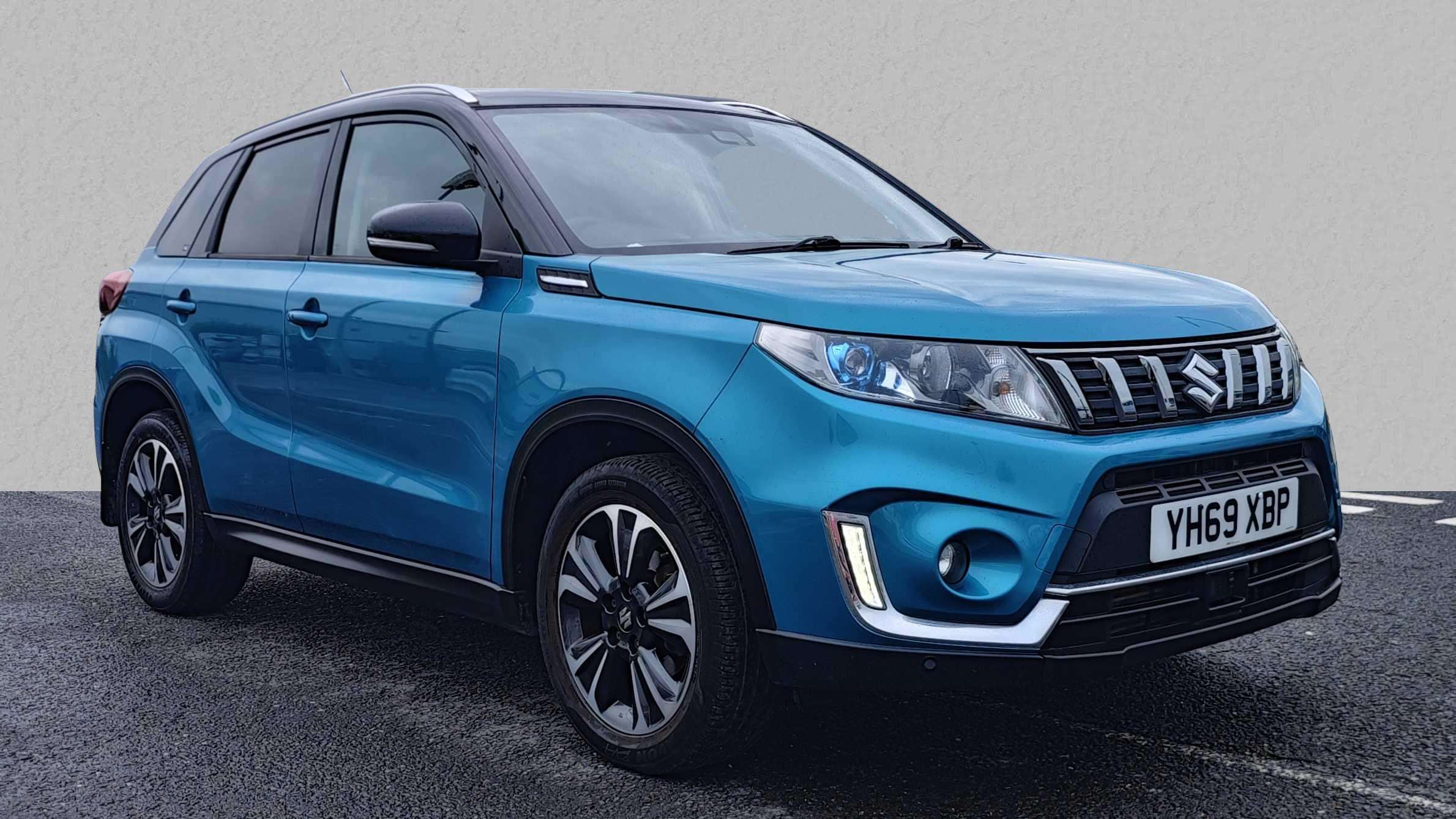 Main listing image - Suzuki Vitara