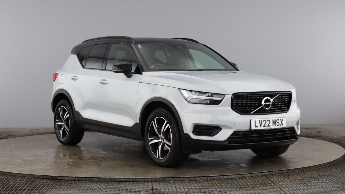 Main listing image - Volvo XC40
