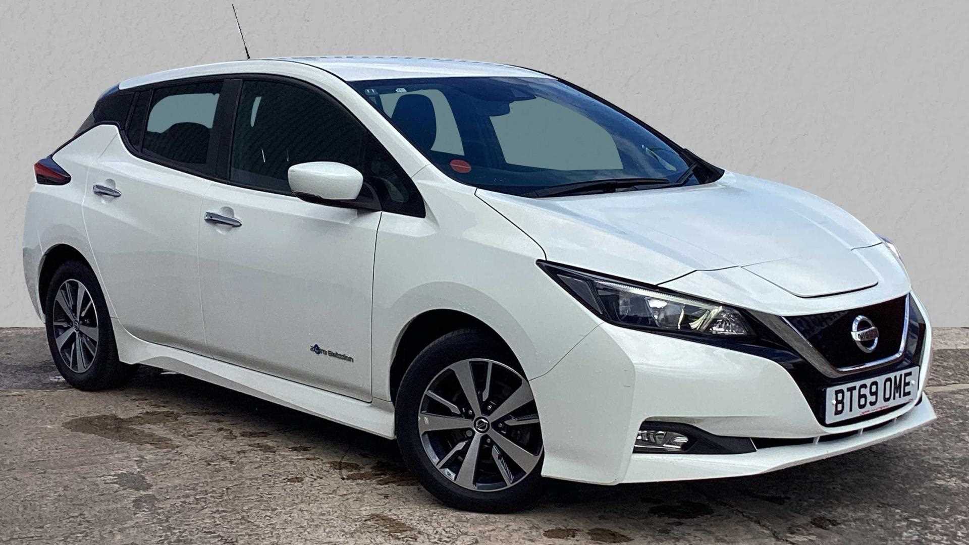 Main listing image - Nissan Leaf