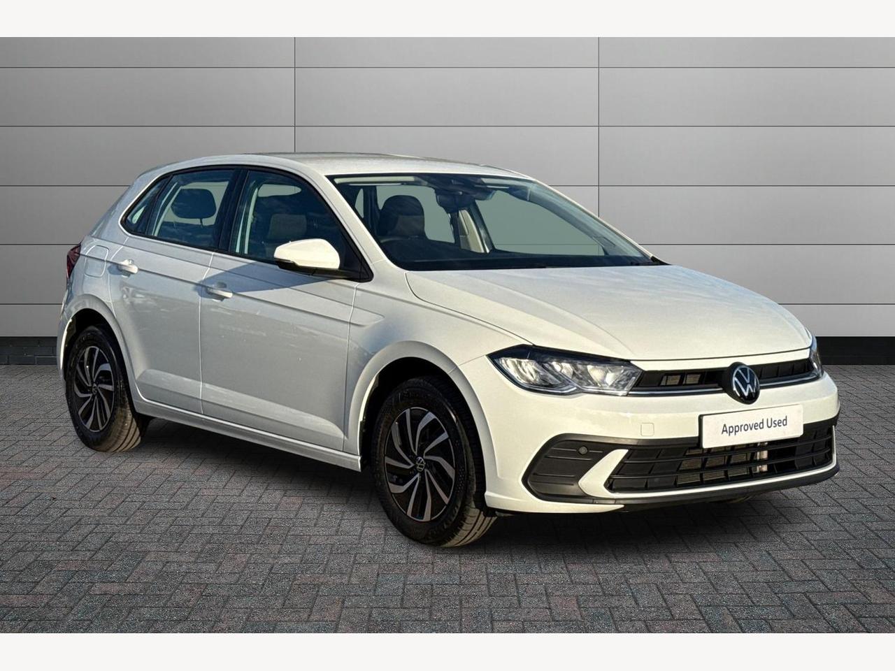 Main listing image - Volkswagen Polo