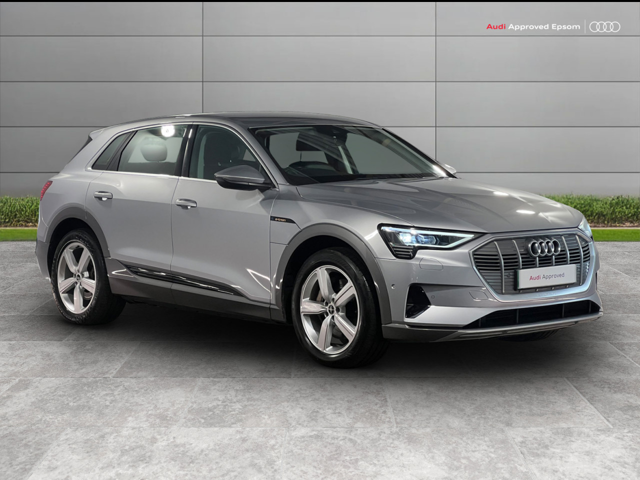 Main listing image - Audi e-tron