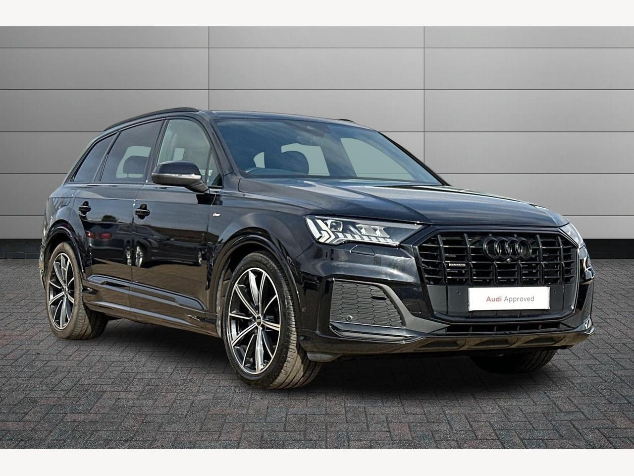 Main listing image - Audi Q7