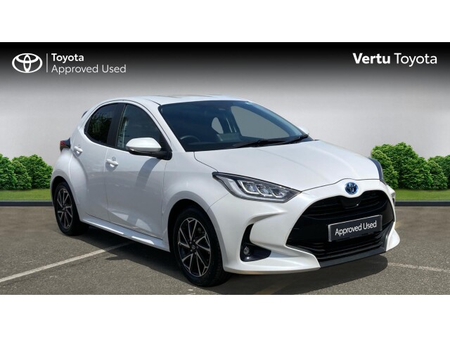 Main listing image - Toyota Yaris