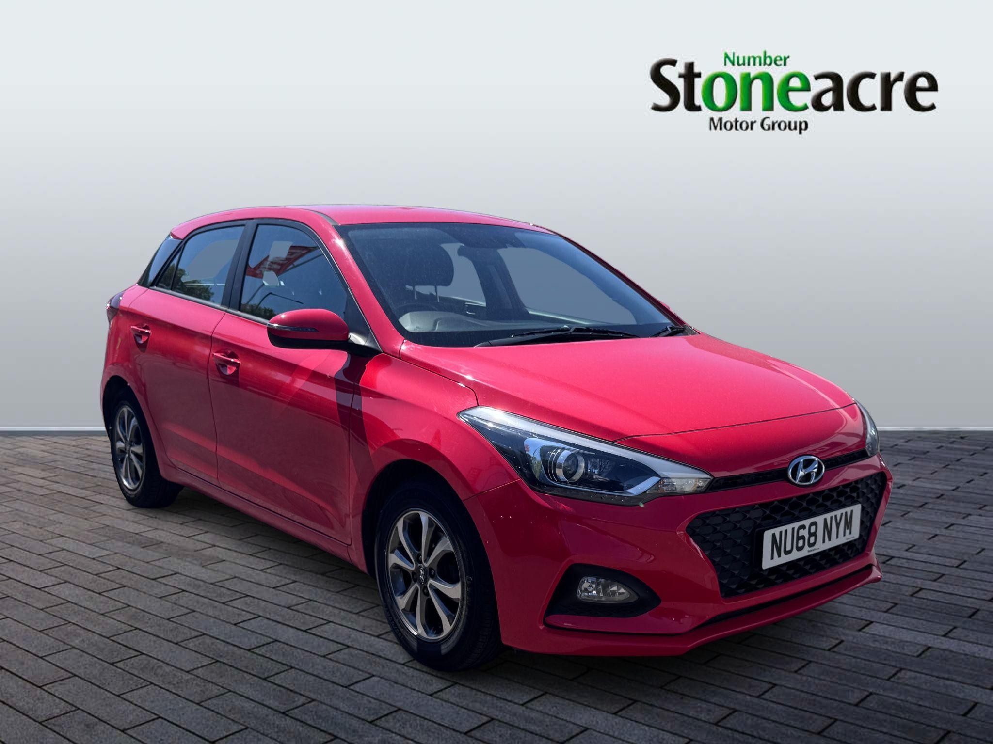 Main listing image - Hyundai i20