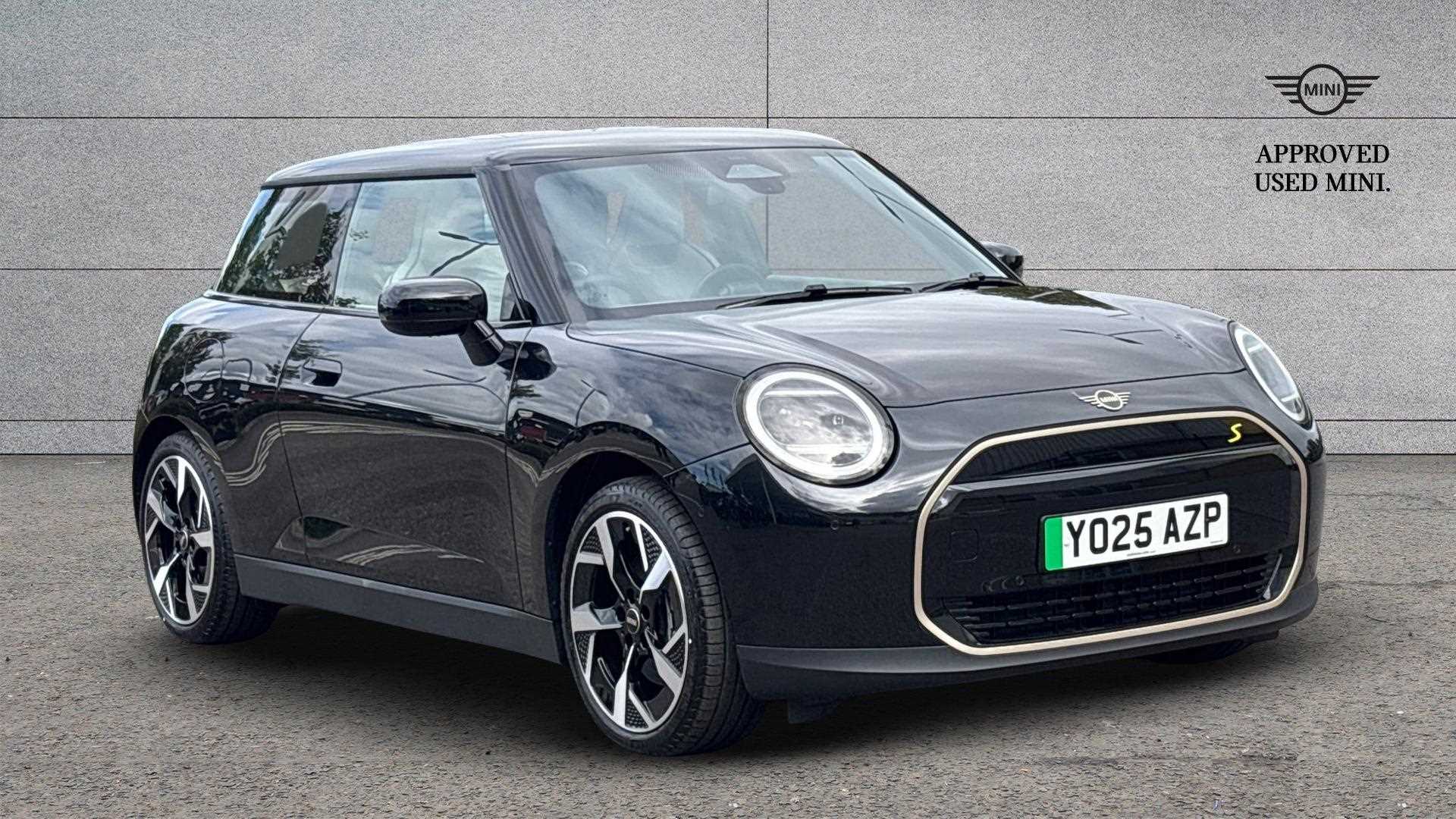 Main listing image - MINI Electric