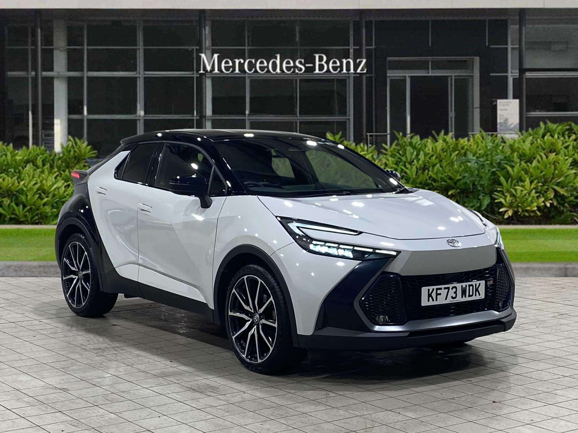 Main listing image - Toyota C-HR