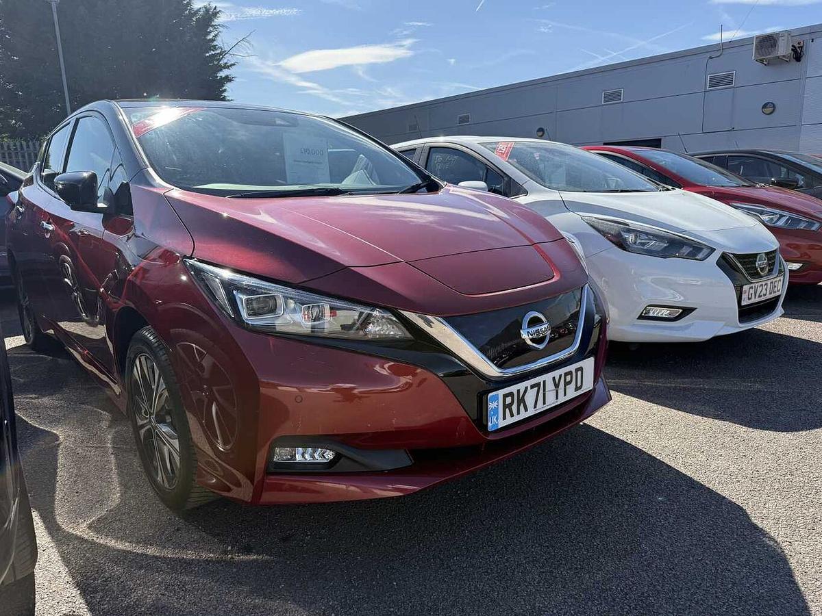 Main listing image - Nissan Leaf