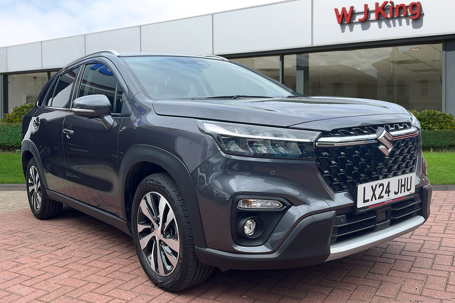 Main listing image - Suzuki S-Cross