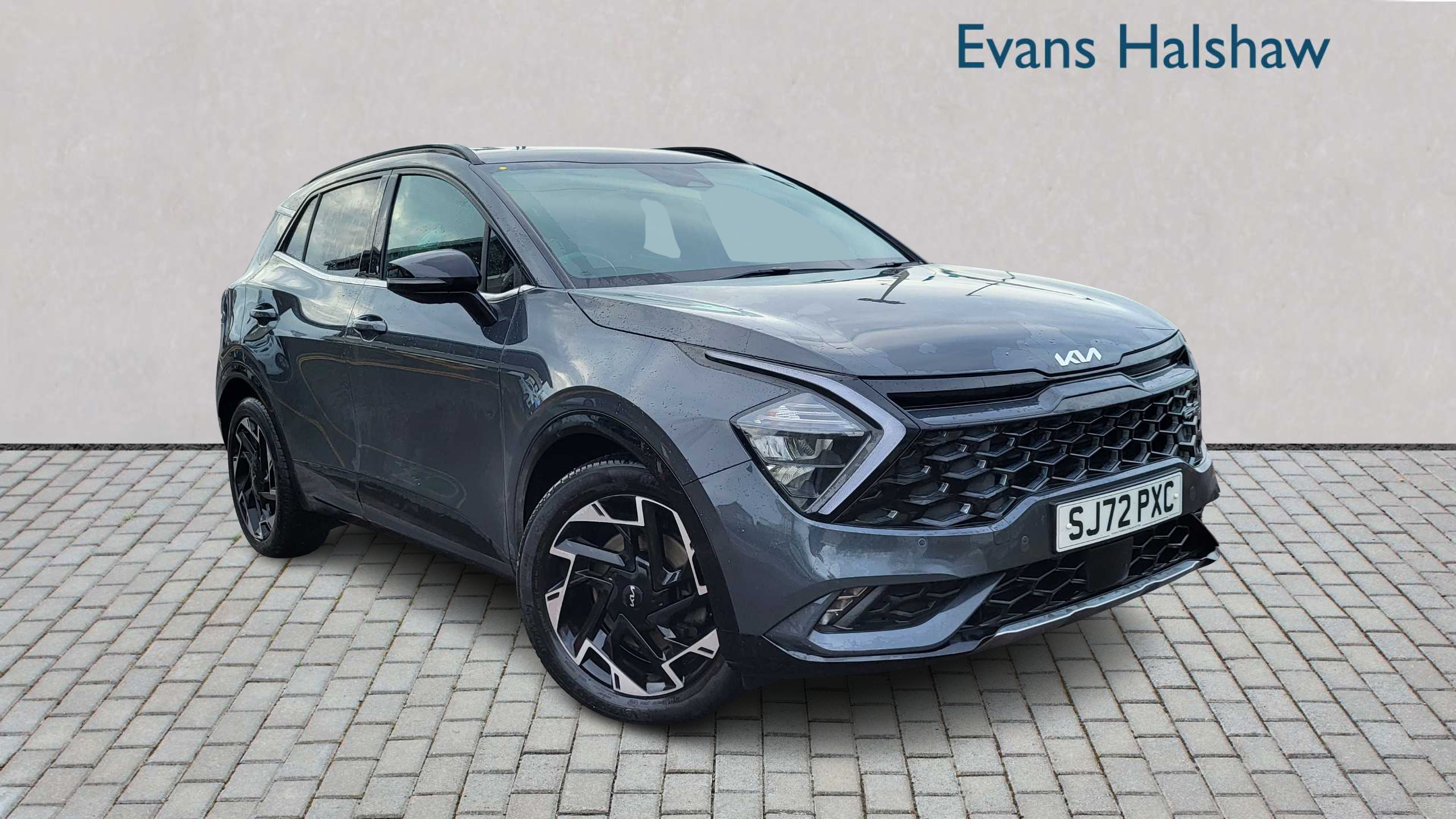 Main listing image - Kia Sportage