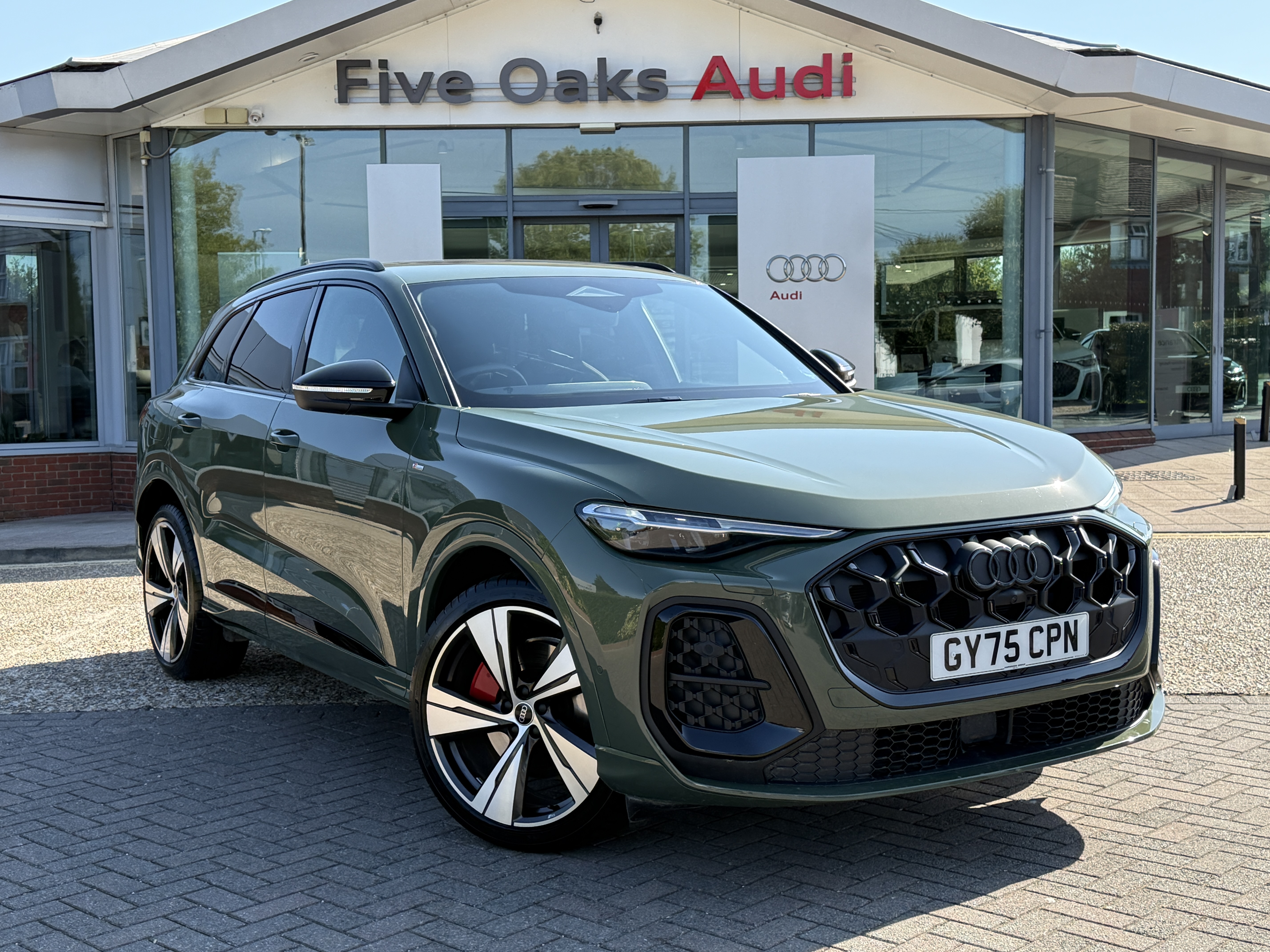 Main listing image - Audi Q5