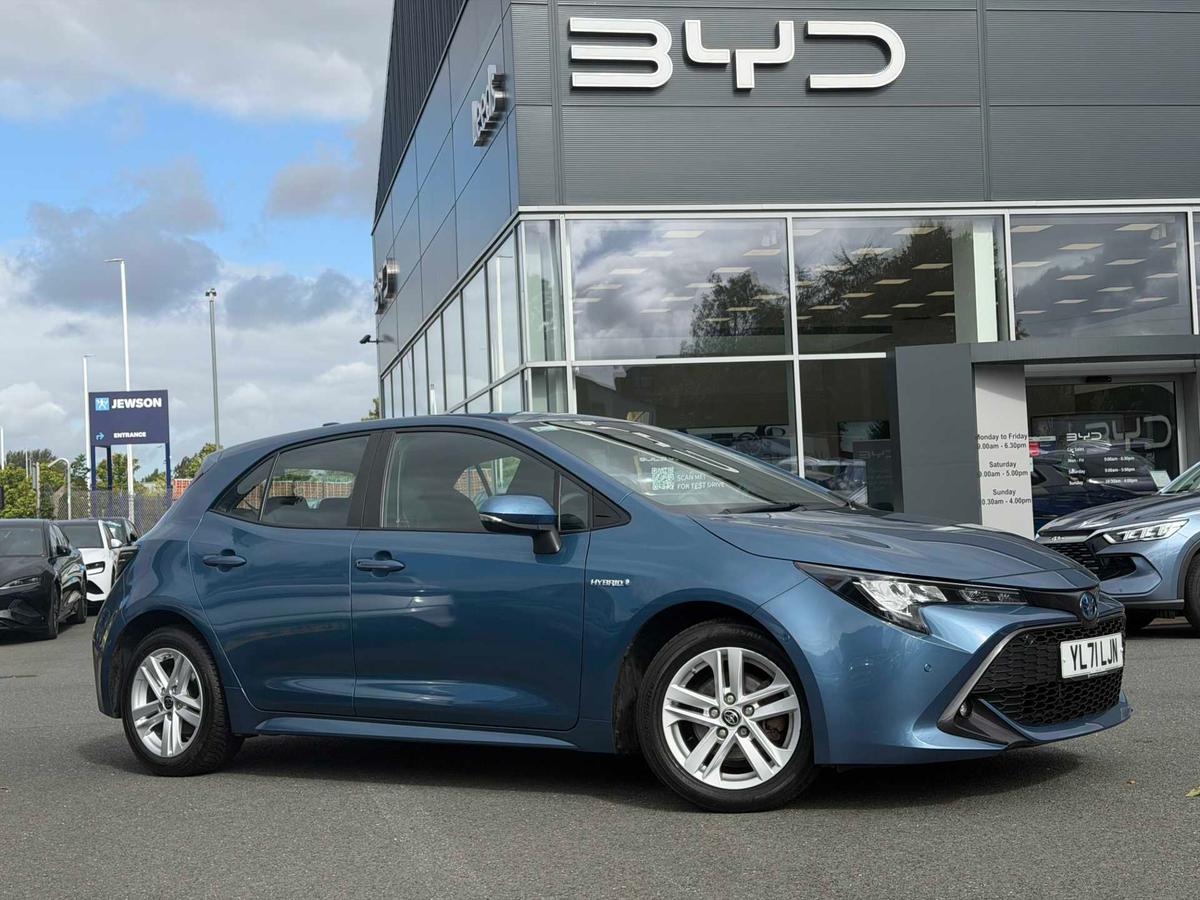 Main listing image - Toyota Corolla