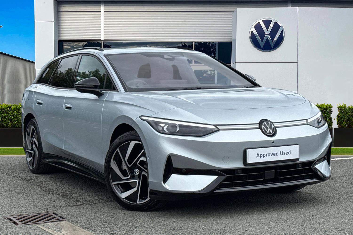 Main listing image - Volkswagen ID.7