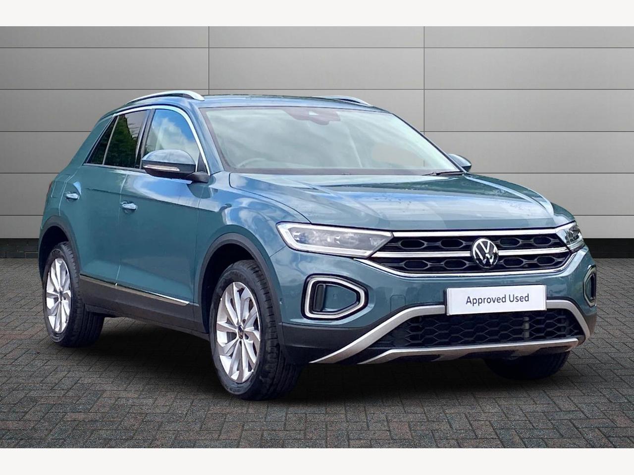 Main listing image - Volkswagen T-Roc