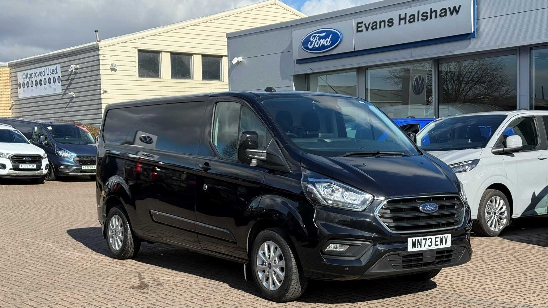 Main listing image - Ford Transit Custom