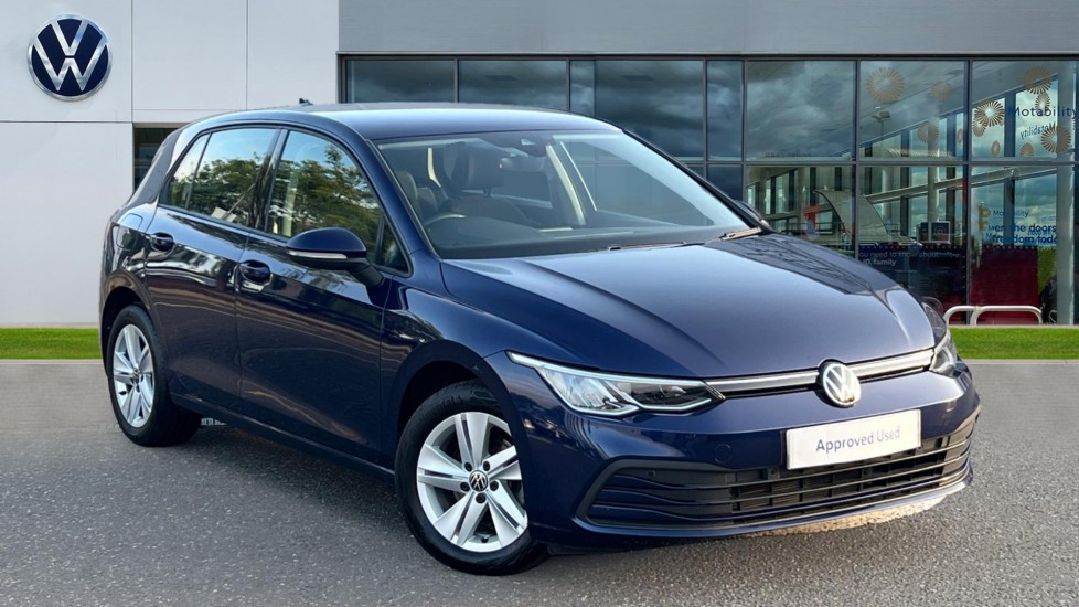 Main listing image - Volkswagen Golf