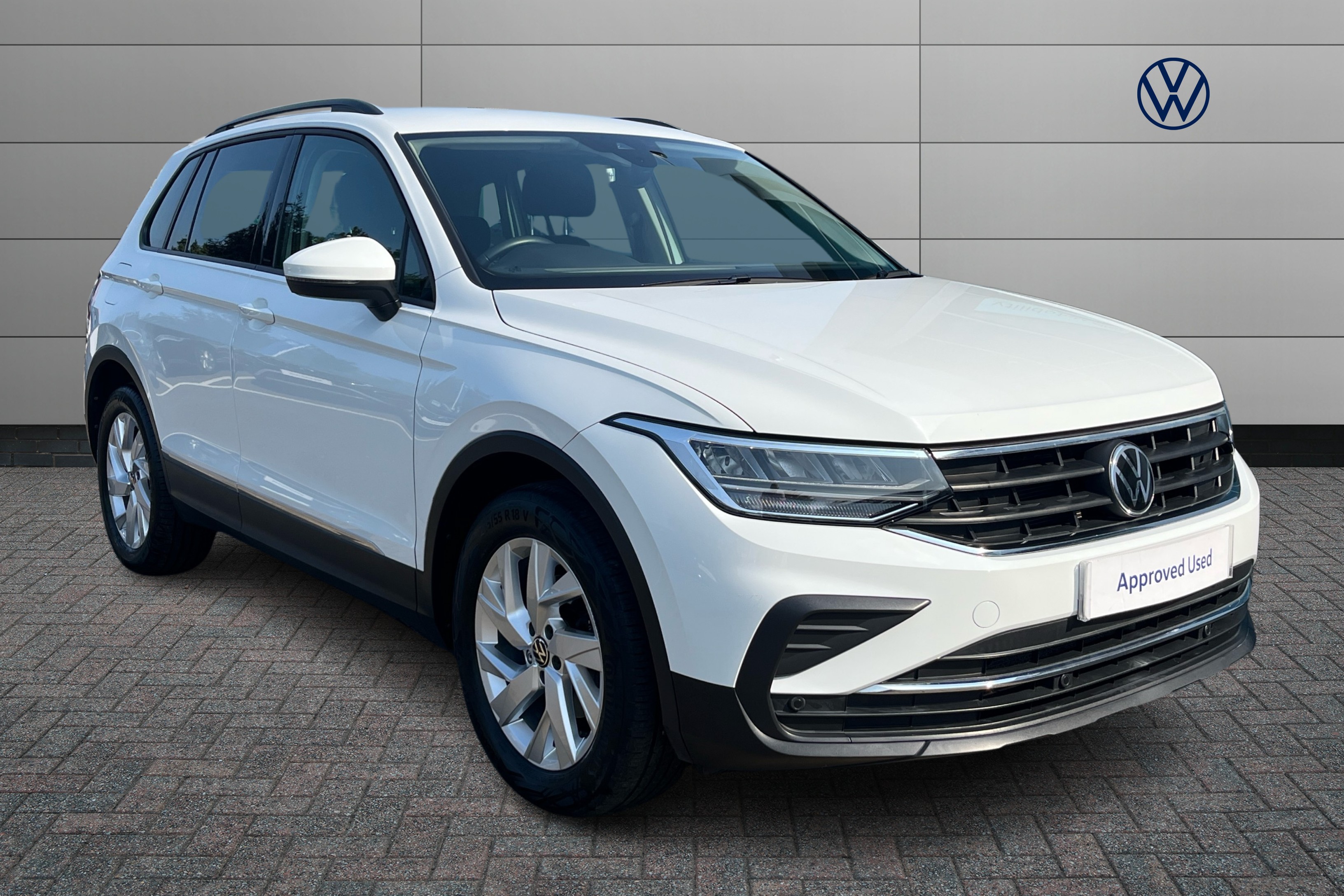 Main listing image - Volkswagen Tiguan